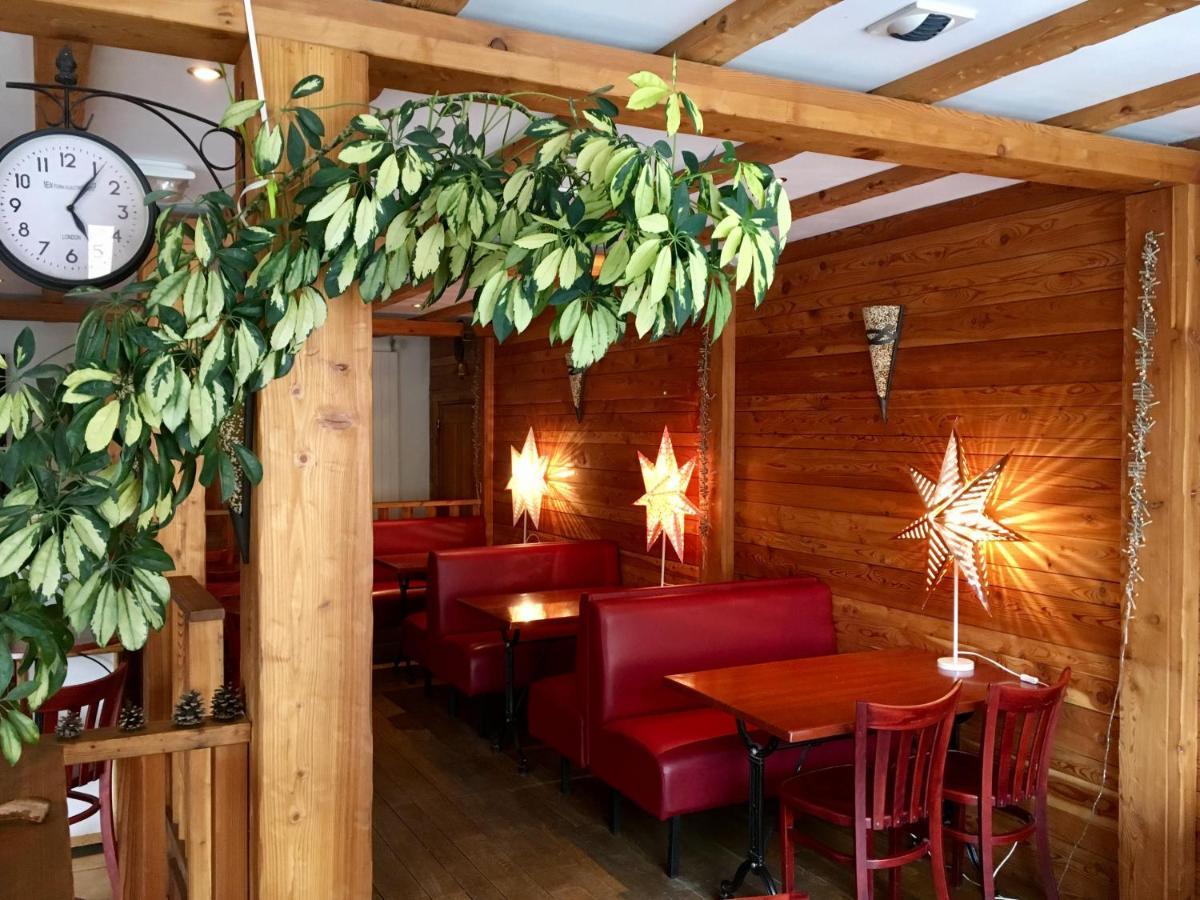 Hotel Restaurant Le Chamois Ancelle Exteriér fotografie